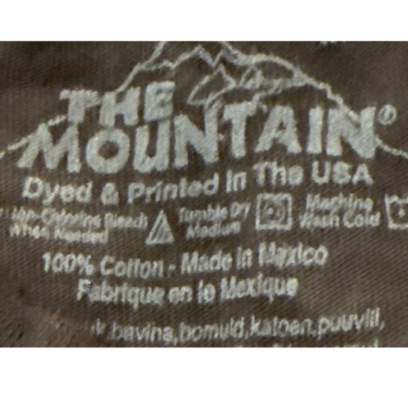 The Mountain T-Shirt Pit Bulls Steal your‎ Heart M Grey Black Dean Russo Art Dog - Picture 3 of 3